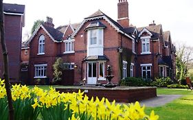 Hillscourt